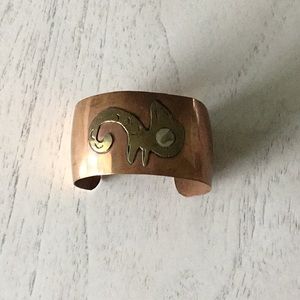 Copper bracelet with brass and mother of pearl